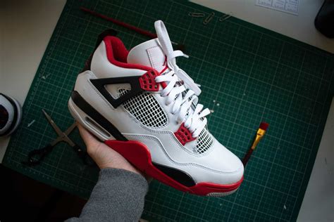 nike air jordan 4 fake vs real|jordan 1 lost and found real.